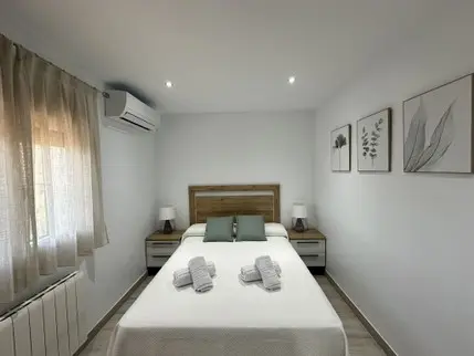 habitacion con calefaccion y aire acondicionado casa rural